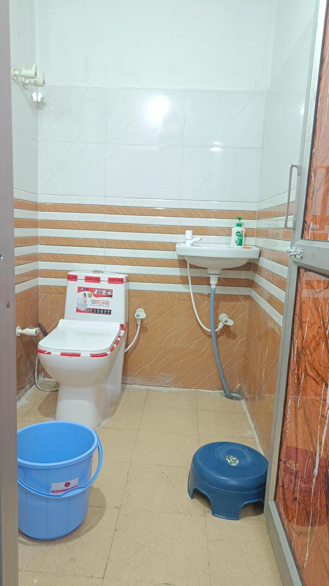 Keshav Narayan Home Stay Mathura Exteriör bild