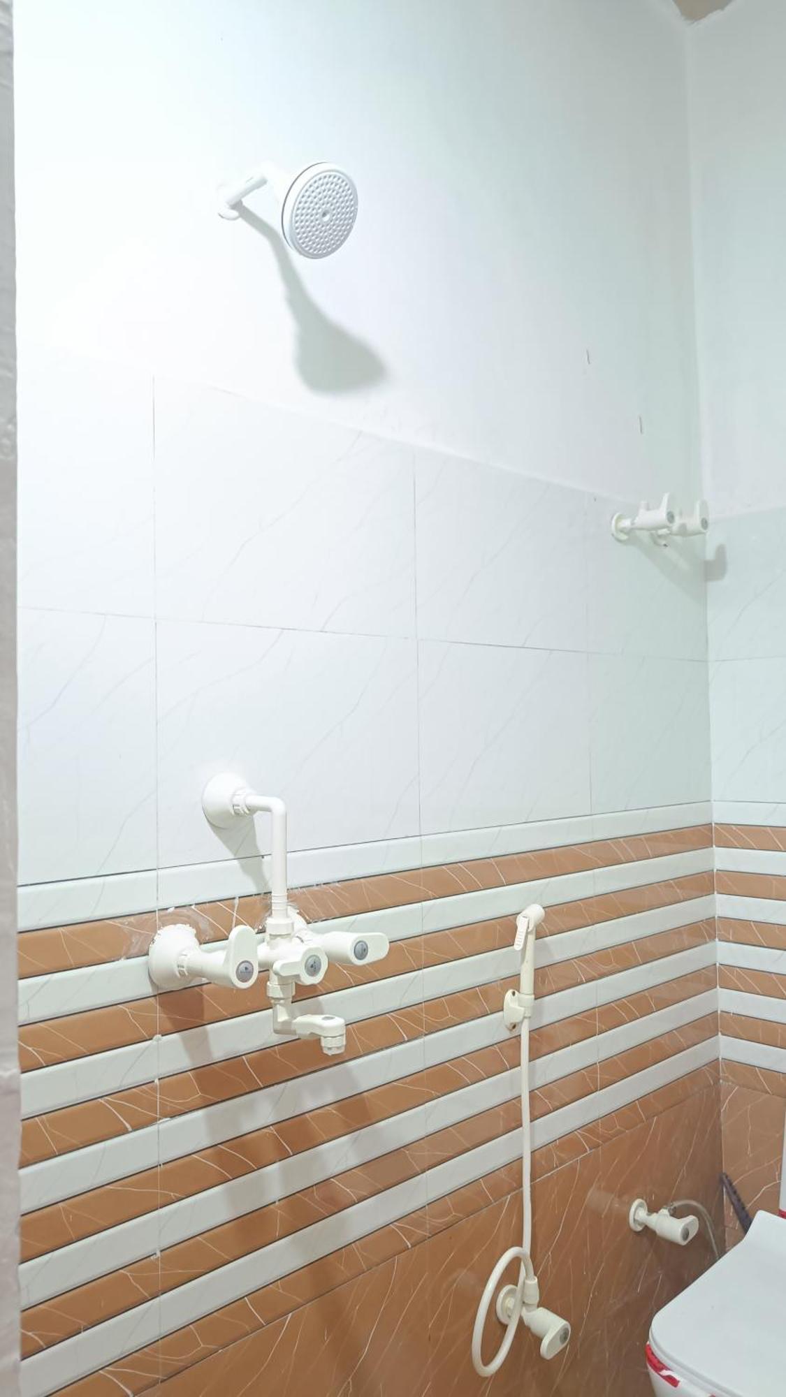Keshav Narayan Home Stay Mathura Exteriör bild